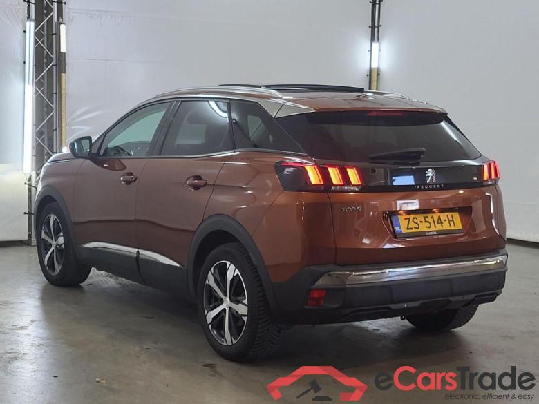 PEUGEOT 3008 1.2 PureTech Allure #3