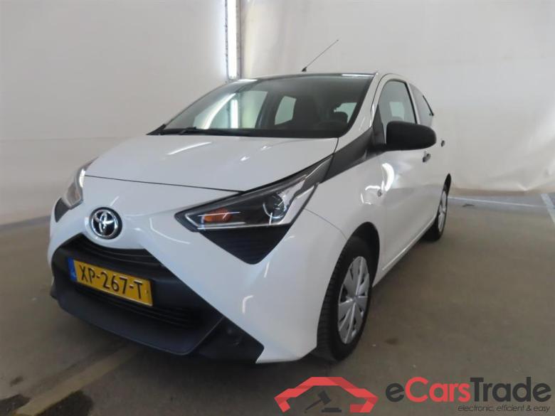 TOYOTA Aygo 1.0 VVT-i x-fun #1