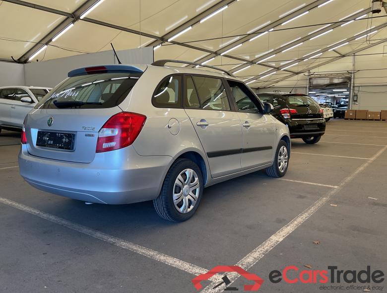 SKODA Fabia Combi NEW FABIA COMB AM 1,6CR DPF 66KW 90CV 5V #2