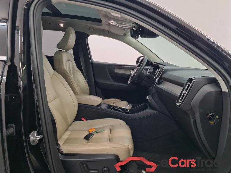 Volvo XC40 '17 Volvo XC40 T3 automaat Inscription 5d #3