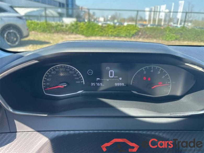 PEUGEOT 208 1.2 PureTech Active #5