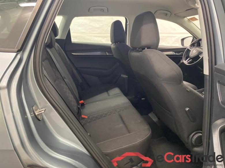 SKODA KAROQ DIESEL 1.6 CR TDi Ambition DSG GPS #6