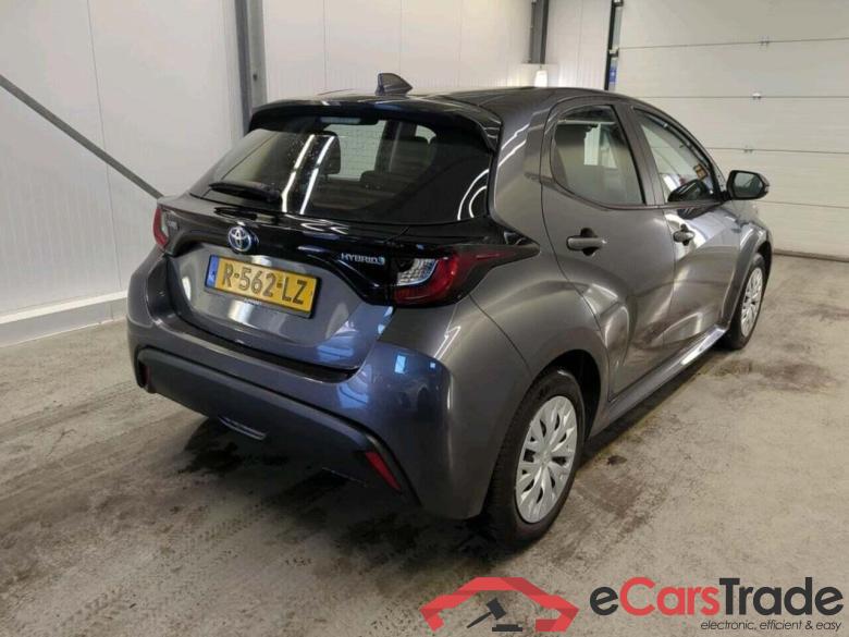 TOYOTA Yaris 1.5 Hyb. Active #2