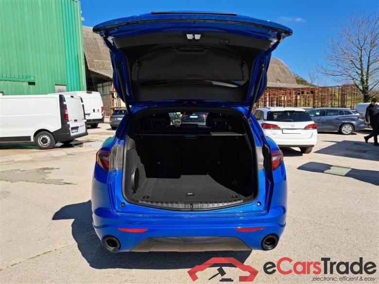 AlfaRomeo 70 ALFA ROMEO STELVIO / 2017 / 5P / SUV 2.2 TURBO DIESEL 210CV VELOCE AT8 Q4 #5