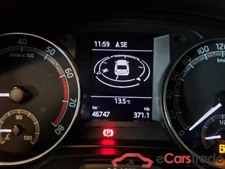 Skoda 10MPI44MTR SKODA FABIA / 2018 / 5P / BERLINA 1.0 MPI 44KW DESIGN EDITION #4
