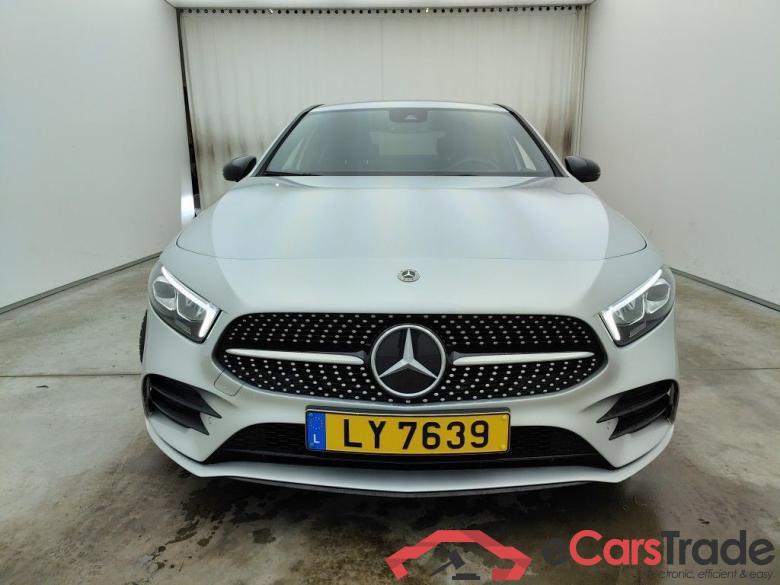 MERCEDES CLASSE A SEDAN DIESEL (V177) A 180 d 116 Business Solution 4d #1