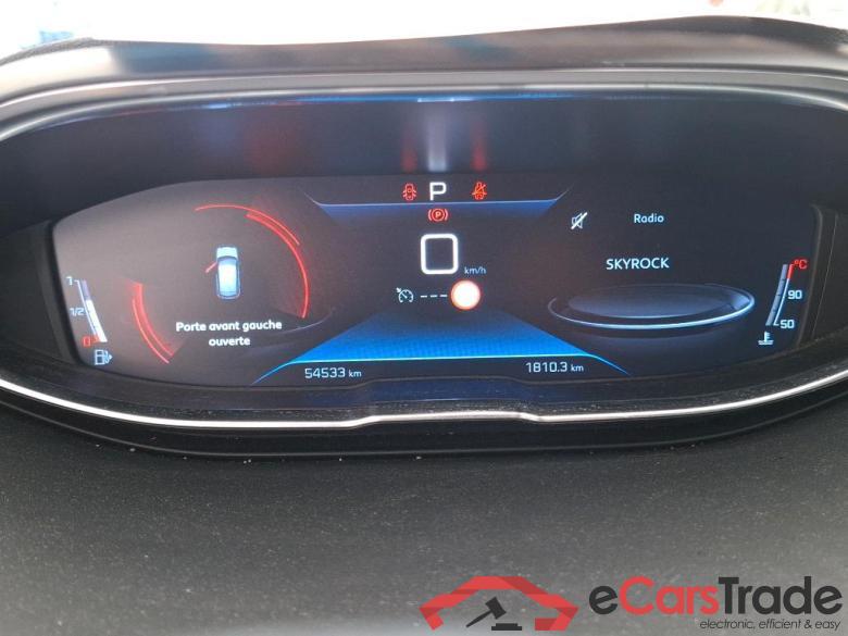 Peugeot Puretech 130 S&S EAT8 ALLURE BUSINESS PEUGEOT 3008 / 2016 / 5P / SUV Puretech 130 S&S EAT8 ALLURE BUSINESS #6