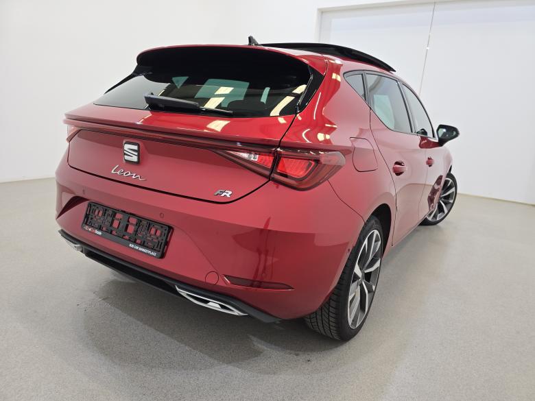 Seat Leon 1.5 TGI CNG FR-Line Aut. Pano LED-Xenon Virtual Ambient Apple-CarPlay 1/2 Sport-Leather KeylessGo Camera Klima PDC ... #4
