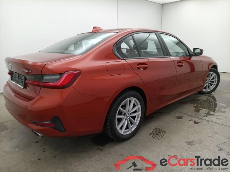 BMW 3 Reeks Berline 330e (215 kW) 4d #5