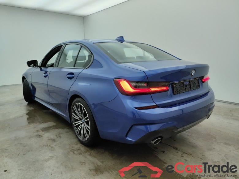 BMW 3 DIESEL - 2019 318 d 150 AdBlue (EU6d-TEMP) 4d Auto #3