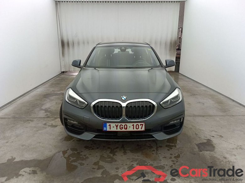 BMW 1 Reeks Hatch 118iA (103 kW) 5d