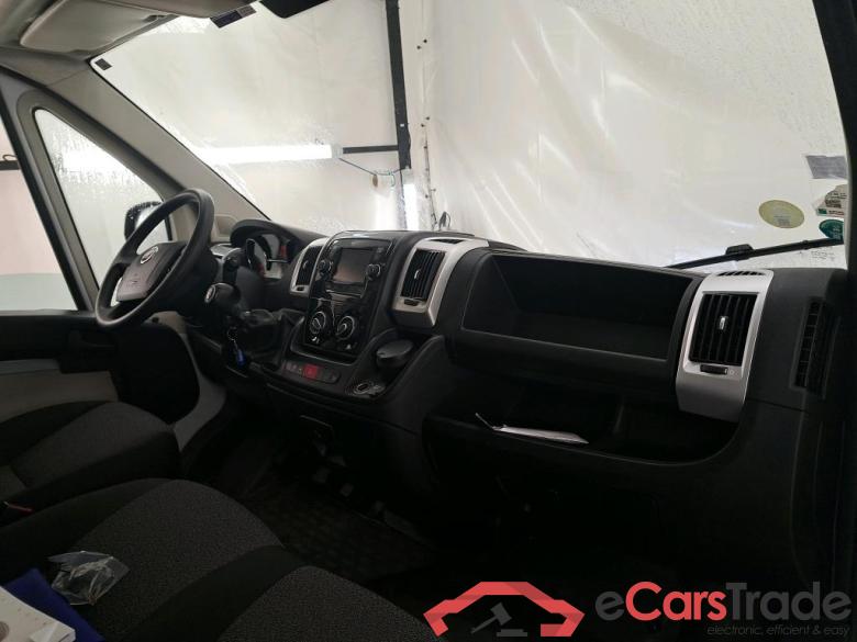 Fiat 30 M H2 20 Multijet 115 Pack Pro Nav FIAT Ducato VU 4p Fourgon 30 M H2 20 Multijet 115 Pack Pro Nav #4