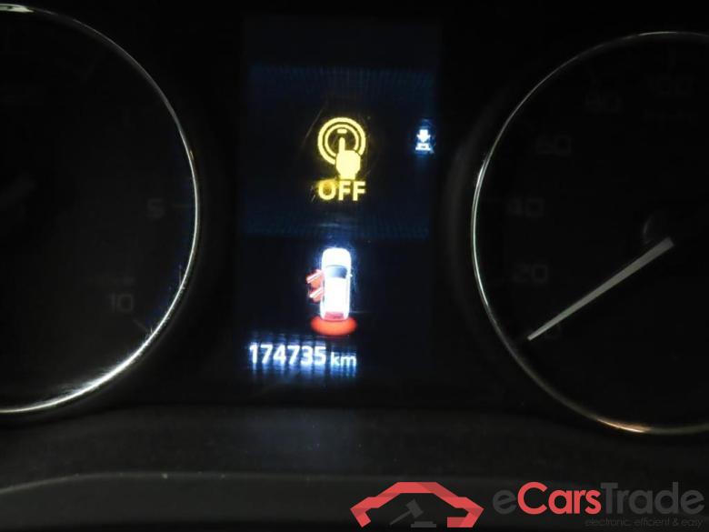 MITSUBISHI OUTLANDER 2.4 PHEV Pure #4