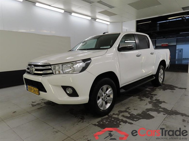 TOYOTA HILUX 2.4 D-4D-F DC Prof.