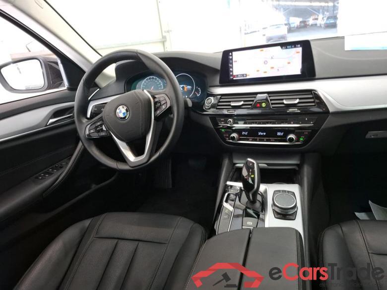BMW 520i 184ch Business Design BVA8 BMW Série 5 / 2016 / 4P / Berline 520i 184ch Business Design BVA8 #5