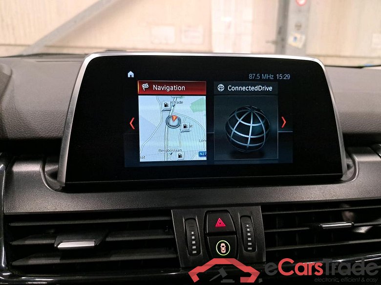 BMW 216d Active Tourer Navi KeylessGo Klima PDC ... #4