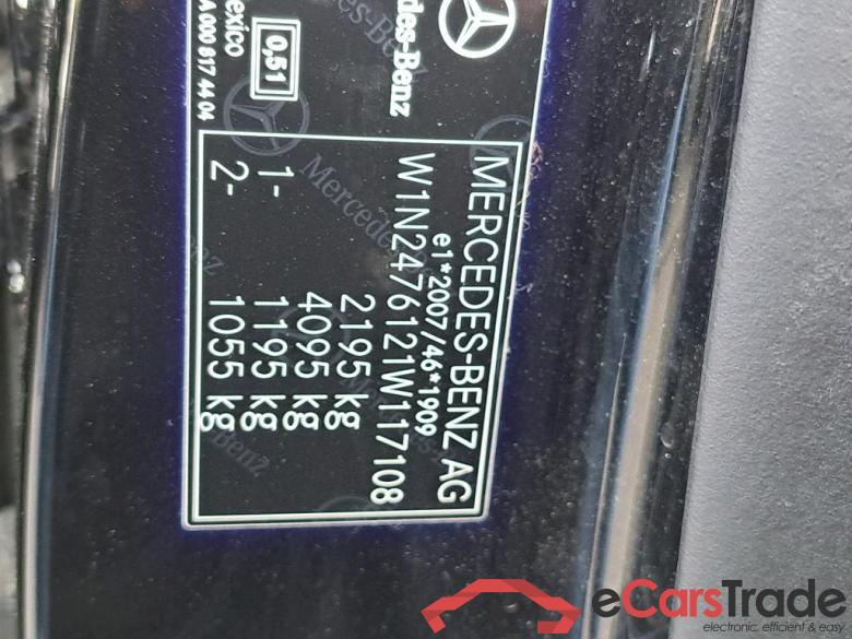 MERCEDES - MER GLB 200 d 150PK DCT Business Solution With Pano Roof #6