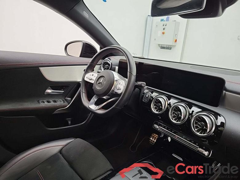 MERCEDES-BENZ CLA SEDAN 250E BNS SOLUTION DCT #3