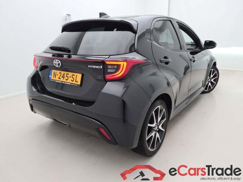 TOYOTA Yaris 1.5 Hybrid Executive CVT #2