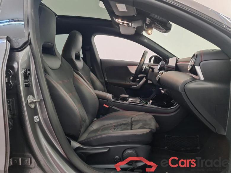 Mercedes CLA SB '19 Mercedes-Benz CLA Shooting Brake 200 DCT Business Solution AMG 5d #3
