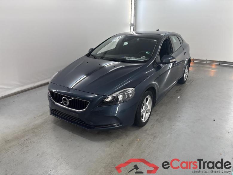VOLVO V40 - 2016 2.0 T2 Eco Kinetic Sensus Navigation Winter #1