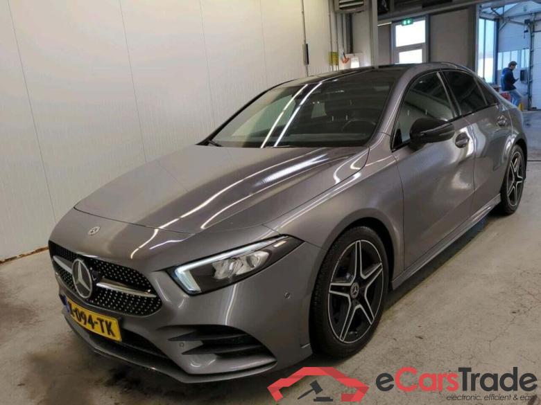 MERCEDES-BENZ A-klasse 200 Bns Sol. AMG #1