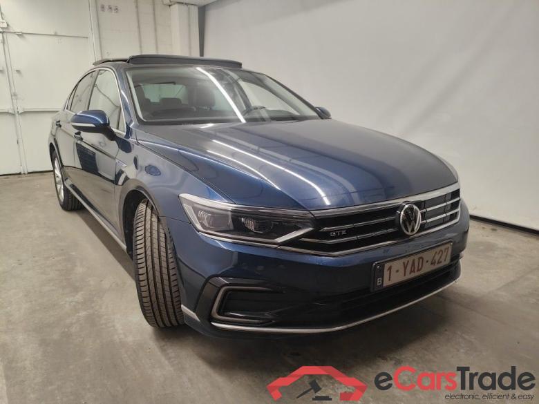 Volkswagen Passat 1.4 TSI GTE Business DSG 4d #2
