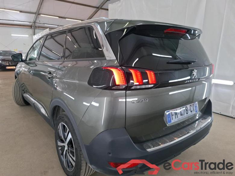 Peugeot Puretech 130 S&S EAT8 Allure PEUGEOT 5008 / 2016 / 5P / SUV Puretech 130 S&S EAT8 Allure #2