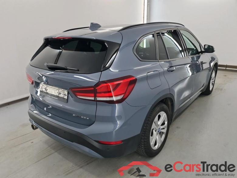 BMW X1 1.5 XDRIVE25E (162KW) Business Plus Travel Mirror Comfort #4