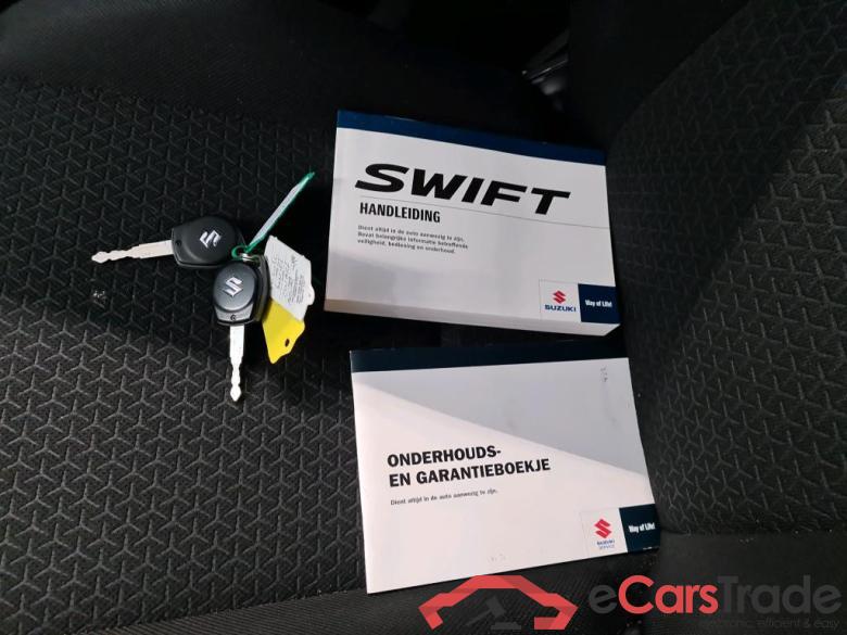 Suzuki Swift '17 Suzuki Swift 1.2 Smart Hybrid Select 5d #4