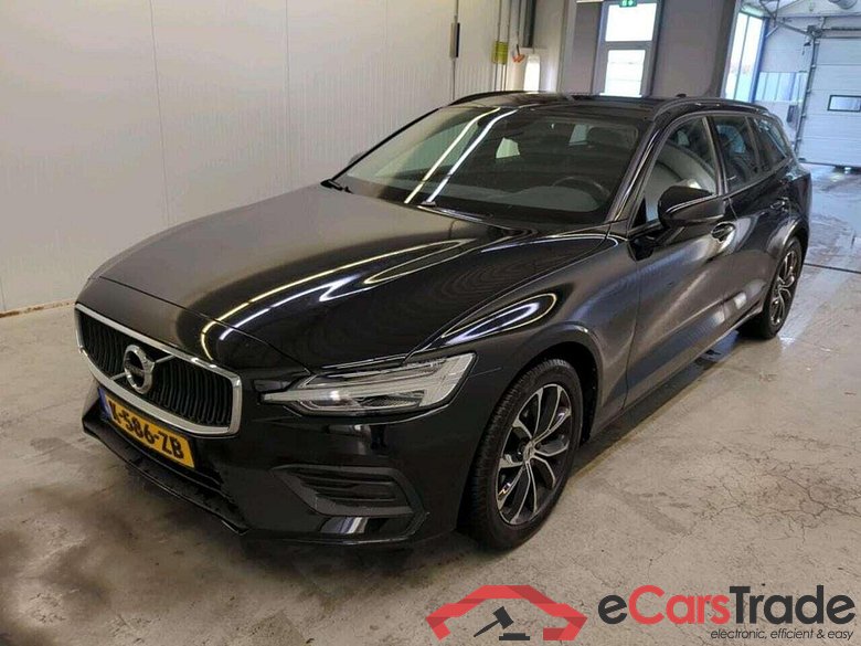 VOLVO V60 2.0 B3 Mom. Adv. #1