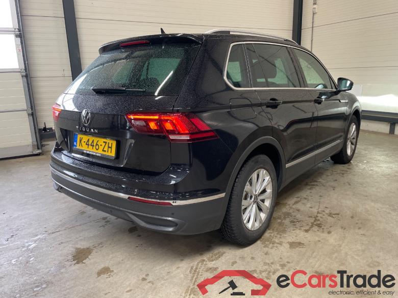 VOLKSWAGEN Tiguan 1.5 TSI Life Bns #3