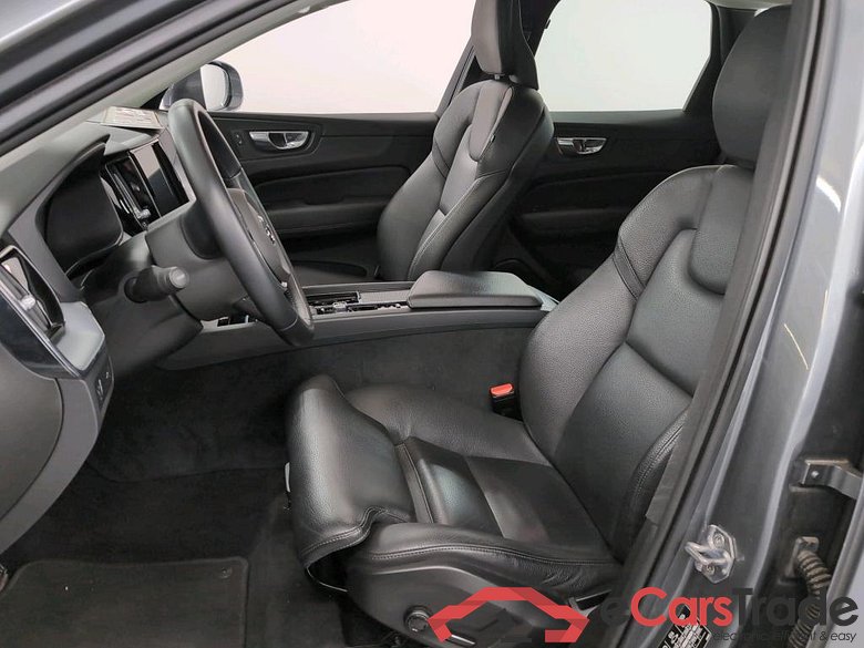 VOLVO XC60 DIESEL - 2017 2.0 D4 Momentum Gear.AdBlue (EU6d-T.) Business Line Light #5