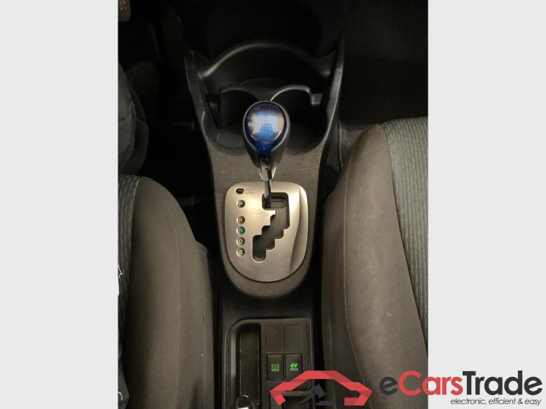 TOYOTA Yaris Yaris 1.5i VVT-i Hybrid Active E-CVT #5