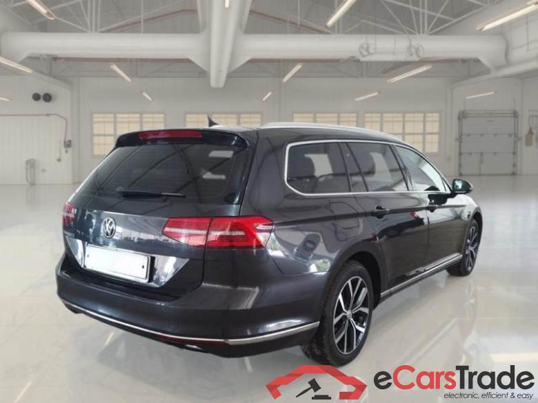 Volkswagen 31 VOLKSWAGEN PASSAT / 2014 / 5P / STATION WAGON VAR.2.0TDI SCR 140KW 4MOT EXEC.BMT DSG #2