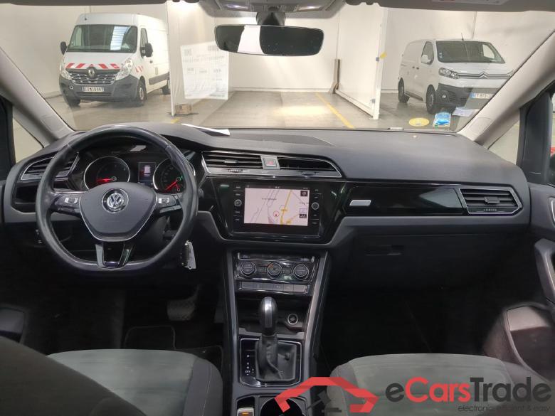 Volkswagen 2.0 TDI 150 DSG7 R-Line BMT 7 places VOLKSWAGEN Touran 5p Monovolume 2.0 TDI 150 DSG7 R-Line BMT 7 places #5