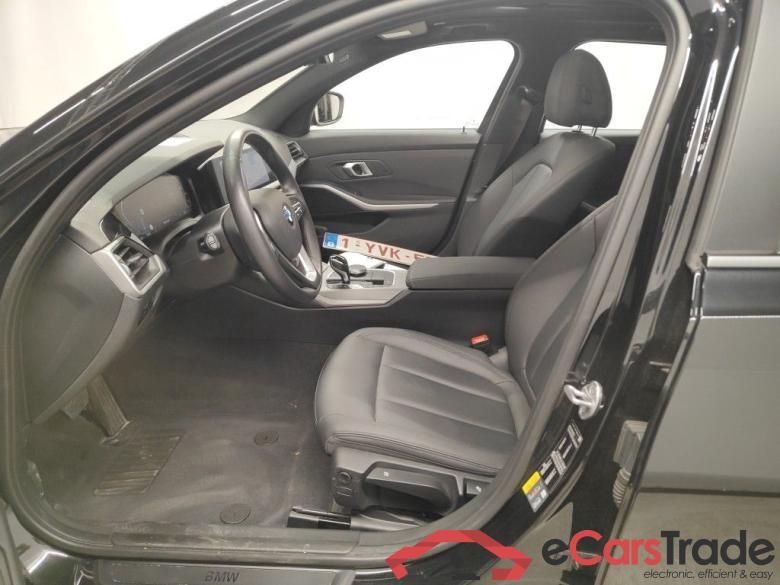 BMW 3 Reeks Touring 330e xDrive (215 kW) 5d #6