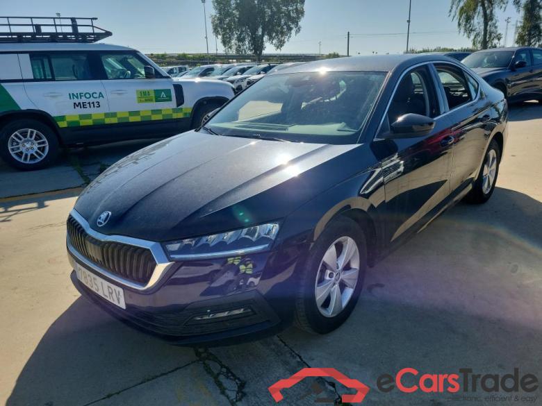 Skoda 1.5 TSI m-HEV 110kW (150CV) DSG Ambition SKODA Octavia / 2020 / 5P / berlina con portón 1.5 TSI m-HEV 110kW (150CV) DSG Ambition #1