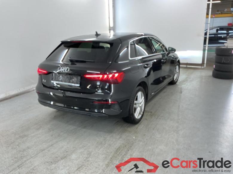 AUDI A3 SPORTBACK 1.4 40 TFSI E S TRONIC SPORTBACK Platinum Storage #4
