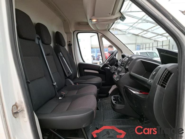 Citroen 35 L2H2 BlueHDi 120 S&S BVM6 Club CITROEN Jumper / 2014 / 4P / Fourgon tôlé 35 L2H2 BlueHDi 120 S&S BVM6 Club #6