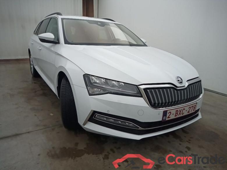 Skoda Superb Combi 1.4 TSI iV 160kW DSG6 Clever 5d #2