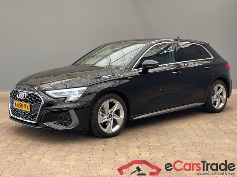 AUDI A3 SPORTBACK 30 TFSI S edition #1