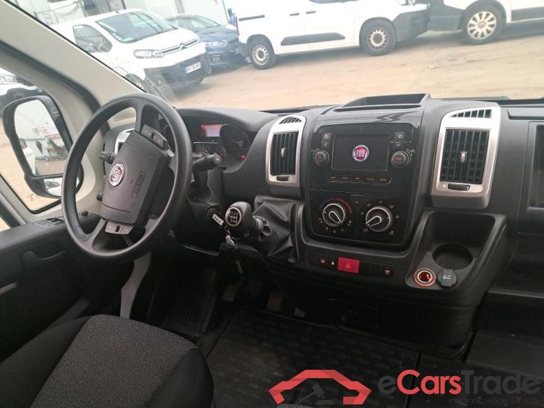 Fiat Maxi 35 XL H2 23 Mjet 140 Pack Pro Nav FIAT Ducato  2014  4P  Fourgon tôlé Maxi 35 XL H2 23 Mjet 140 Pack Pro Nav #5