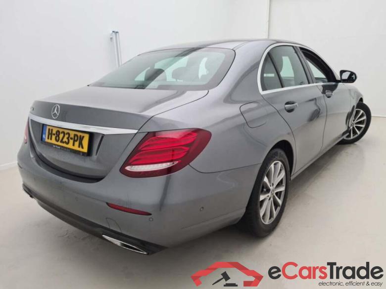 MERCEDES-BENZ E-klasse 200d Bns Sol. AUT #2
