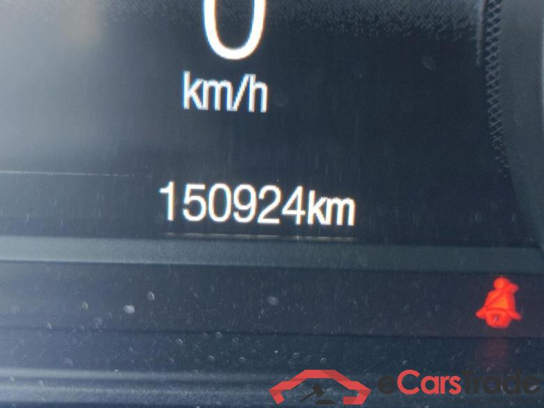 Ford 2.0 TDCi 110kW (150CV) Titanium 235 FORD Mondeo / 2014 / 5P / berlina con portón 2.0 TDCi 110kW (150CV) Titanium 235 #5