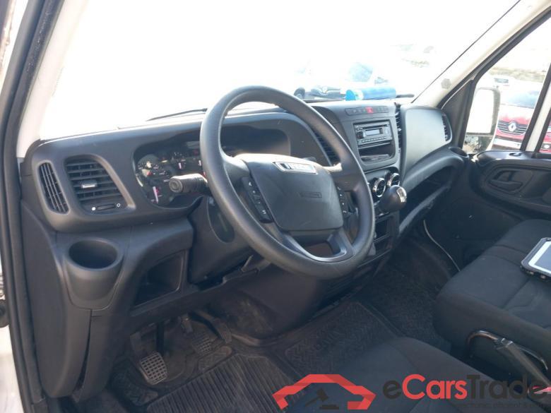 Iveco 2.3 TD 35S 14 V 4100/H2 IVECO Daily / 2014 / 4P / furgón 2.3 TD 35S 14 V 4100/H2 #3