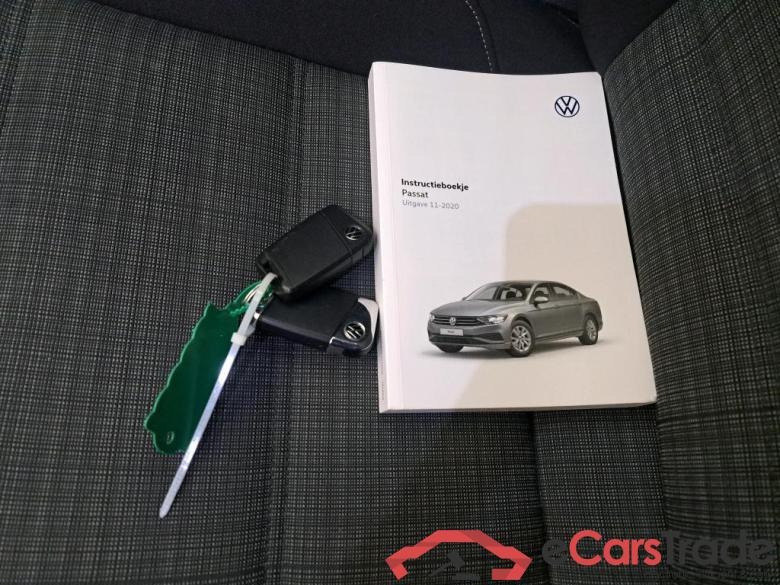Volkswagen Passat Limousine '14 Volkswagen Passat 1.5 TSI 7-DSG Business 4d #4