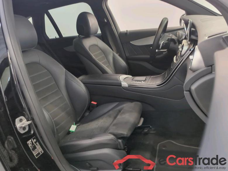 Mercedes GLC '15 Mercedes-Benz GLC GLC 300 e 4MATIC Business Solution AMG 5d #3