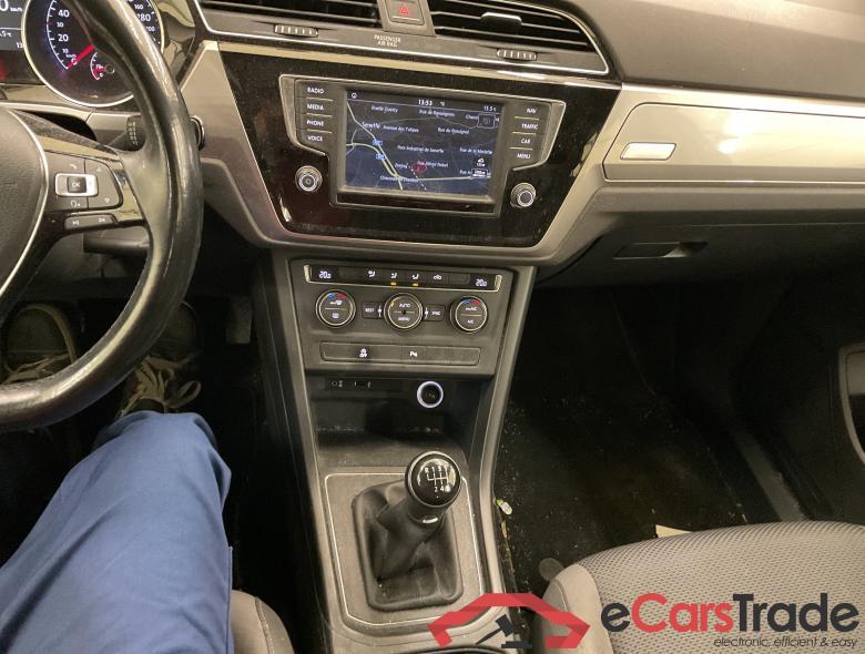 Volkswagen Touran 1.4 TSI Trendline Navi Klima PDC ... #6