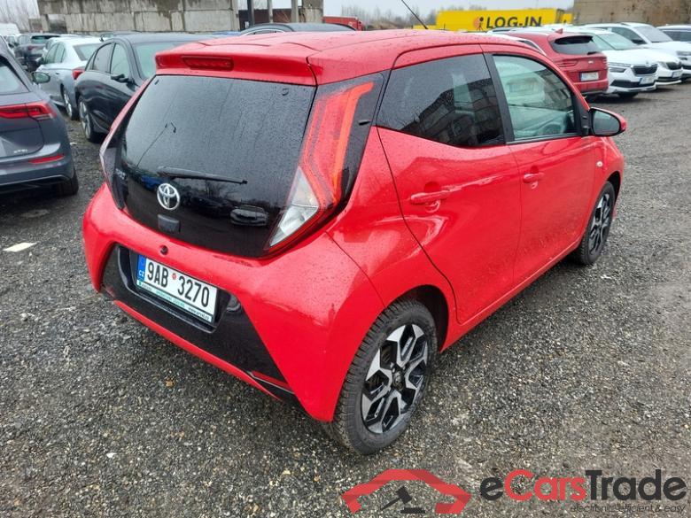 Toyota  Aygo X (12.2021->) Aygo 1.0 VVT-i x-play 5d #2